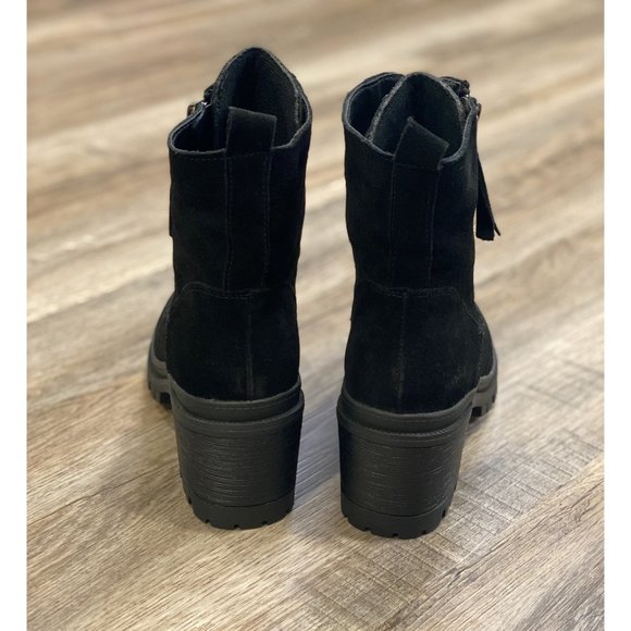 The "Giselle" Combat Boots - Picture 4 of 5